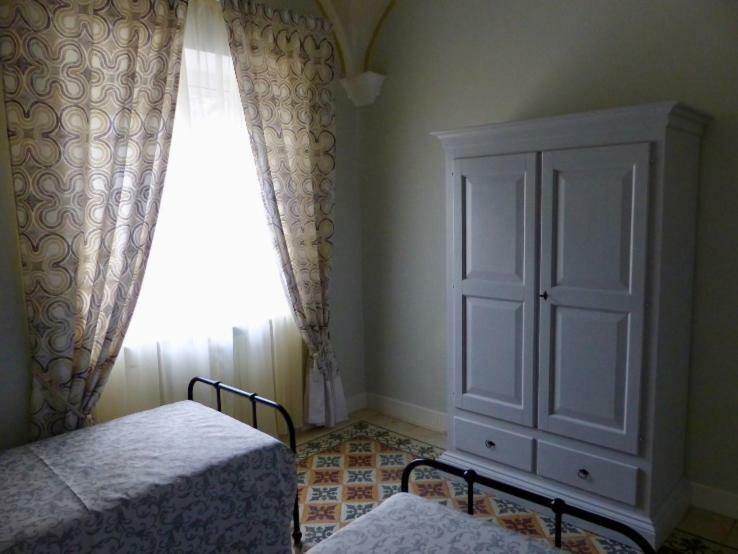Maresuite Альбіссола-Марина Екстер'єр фото